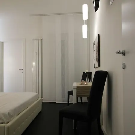 Navigli House *
